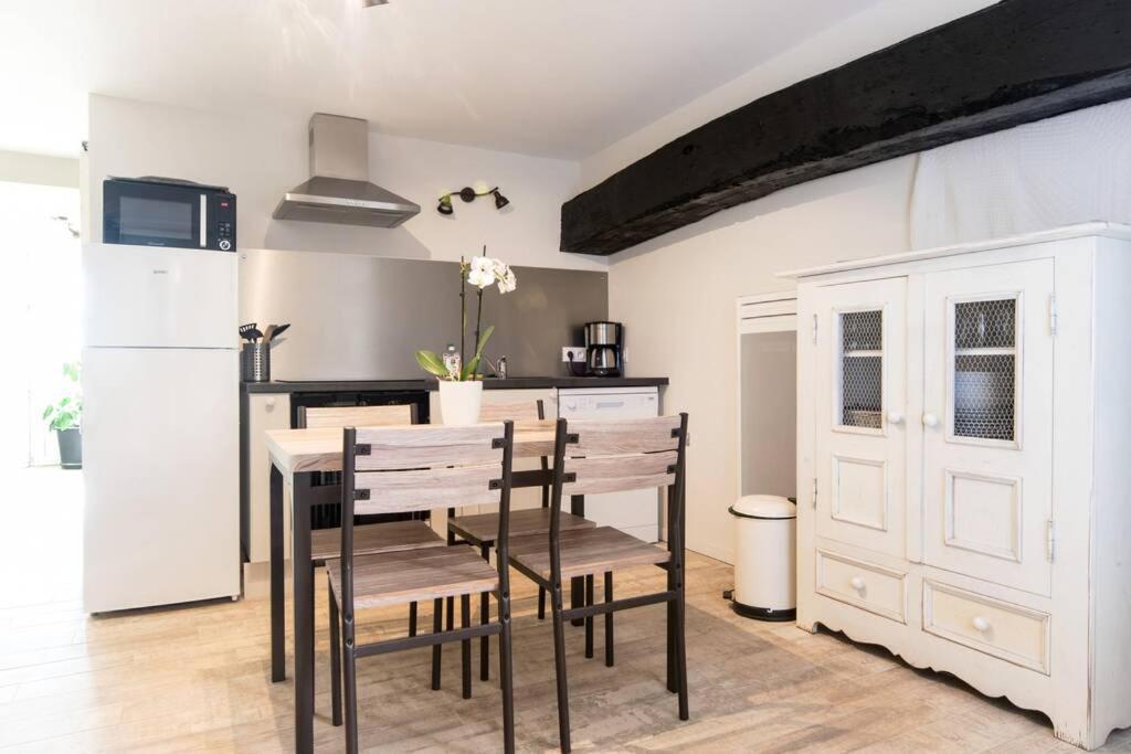 라쿠르드쉬르메르 Beau T3 *** Pour 2 A 4 Pers Avec Patio Privatif 아파트 외부 사진